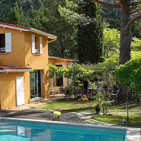 Bed & Breakfast D'hotes - Le Pin Des Arches Digne-les-Bains