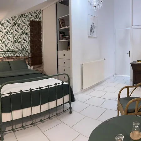 D'hotes - Le Pin Des Arches 4*