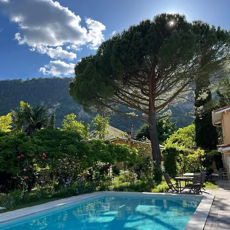 D'hotes - Le Pin Des Arches Panzió Digne-Les-Bains